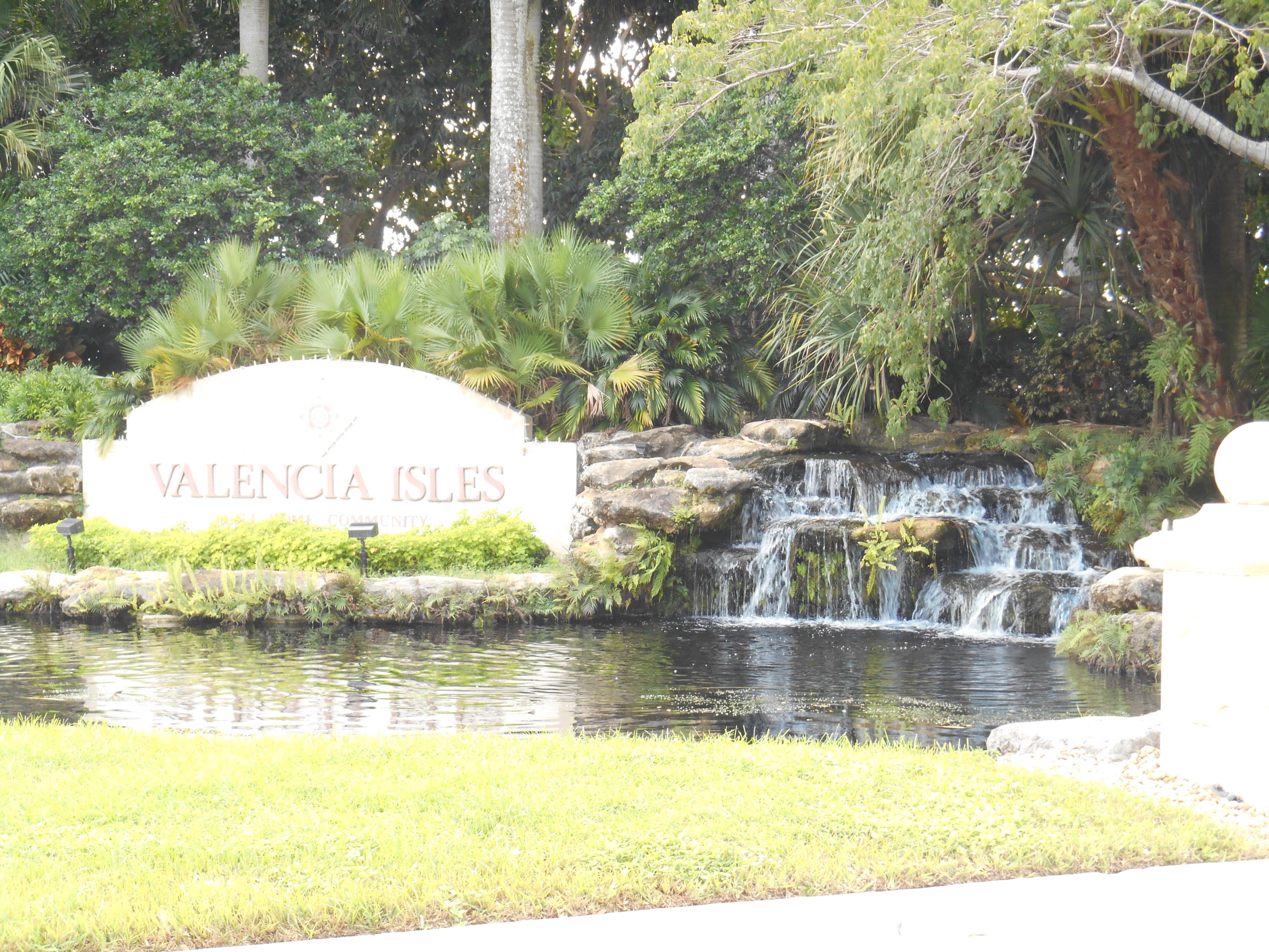 VALENCIA ISLES 1 - Residential