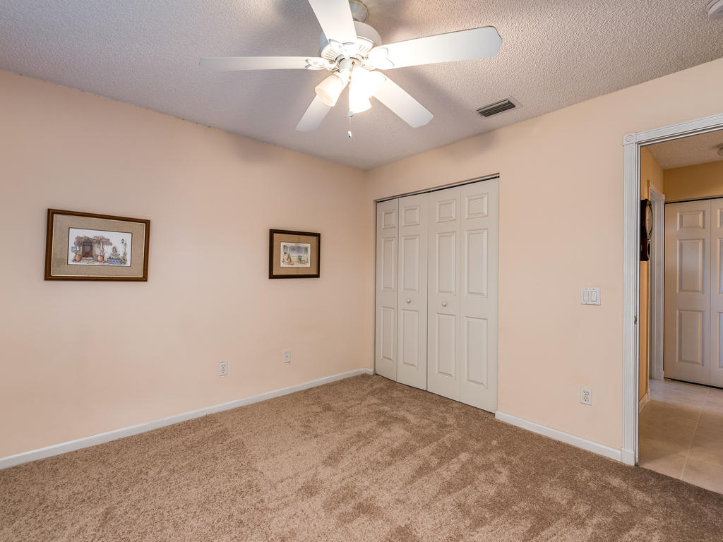 VALENCIA ISLES 1 - Residential