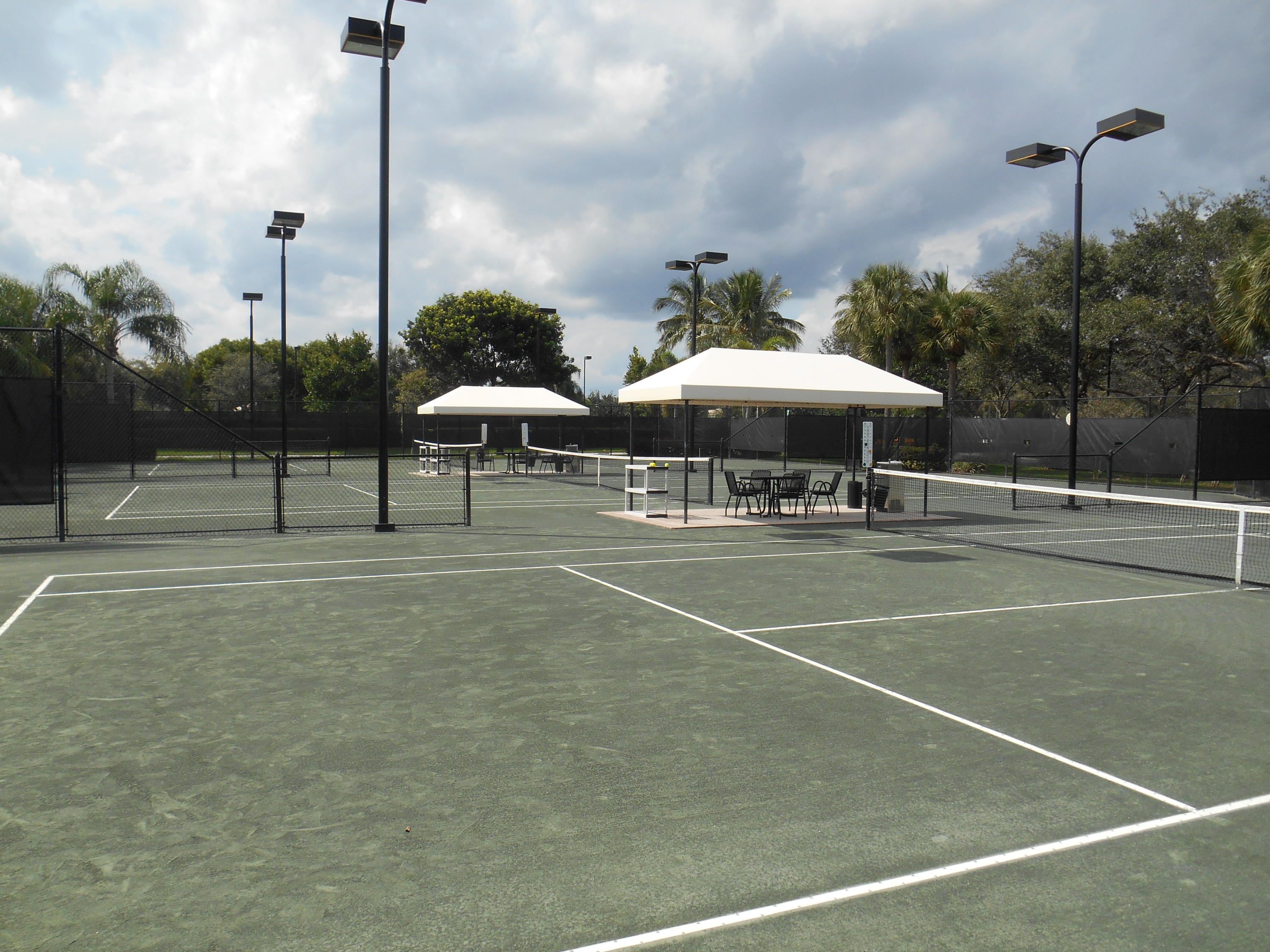 VALENCIA ISLES 1 - Residential