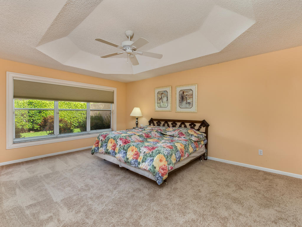 VALENCIA ISLES 1 - Residential