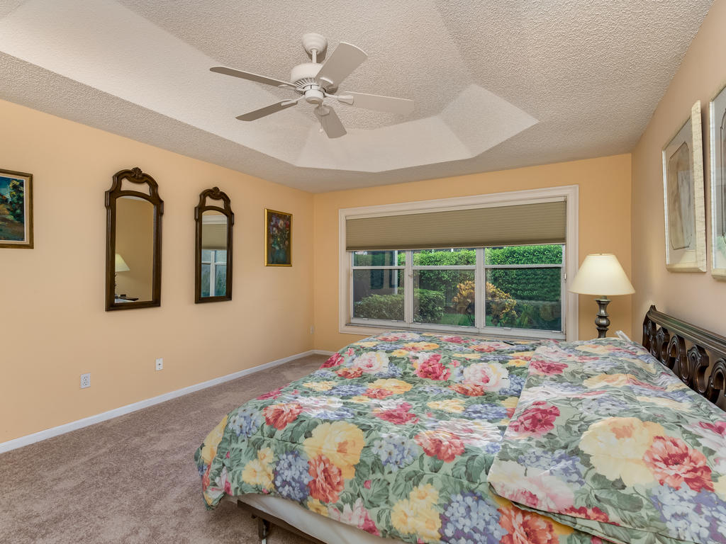 VALENCIA ISLES 1 - Residential