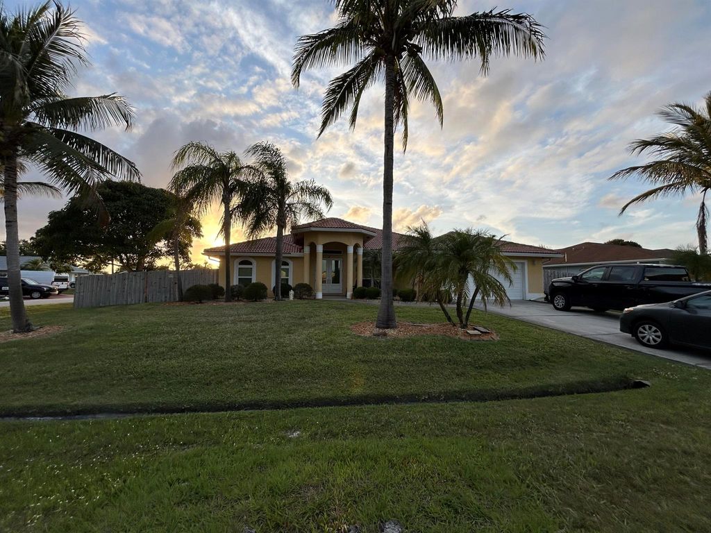 Photo of 2498 SE Addison Street, Port Saint Lucie, FL 34984 (MLS # R11084830)