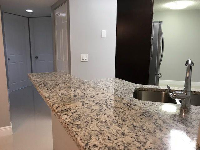 EDGEWATER - Residential Lease