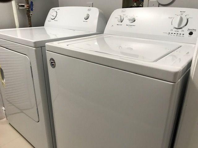 EDGEWATER - Residential Lease