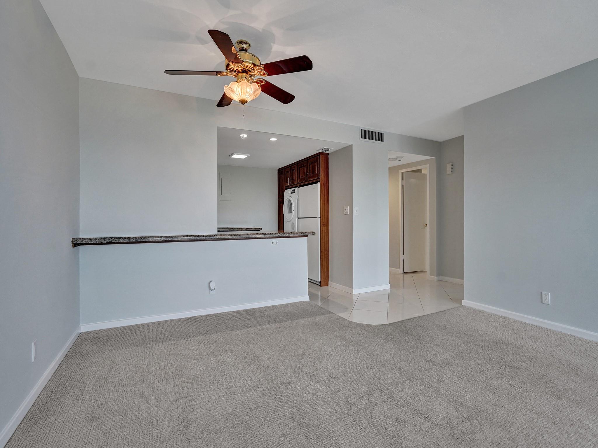 2100 S Ocean Dr 9L