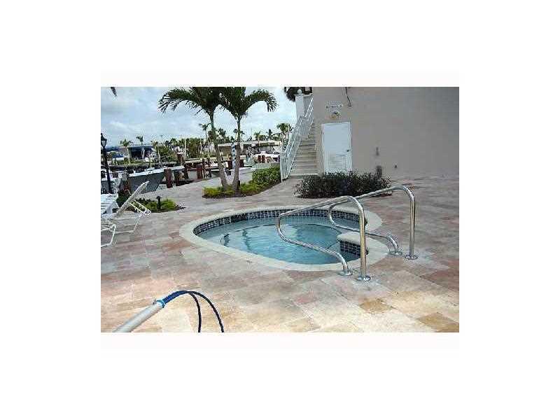 VENETIAN CONDO - Residential Lease