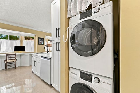 Tiny photo for 9314 NW 9TH Place #9314, Plantation, FL 33324 (MLS # B26091167)