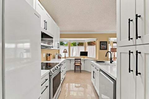Tiny photo for 9314 NW 9TH Place #9314, Plantation, FL 33324 (MLS # B26091167)