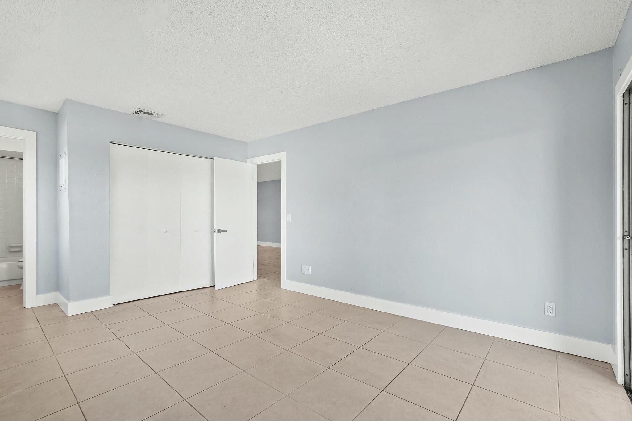 NORTH RIVER SHORES - Residential Lease