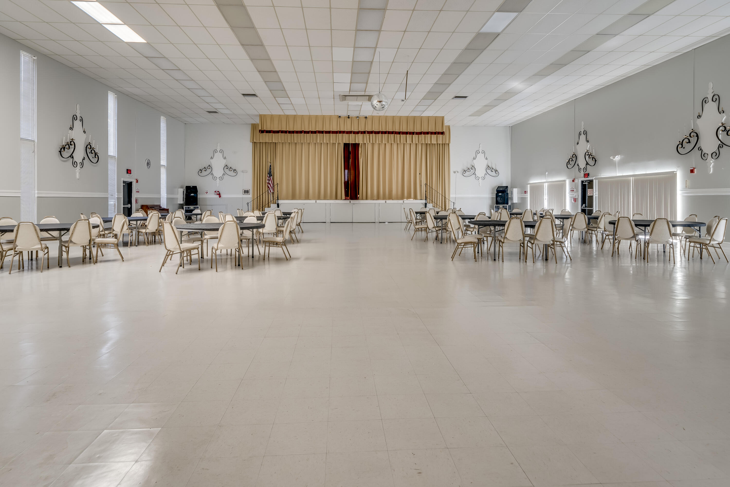 CASTLE APARTMENTS 12 CONDO - Residential