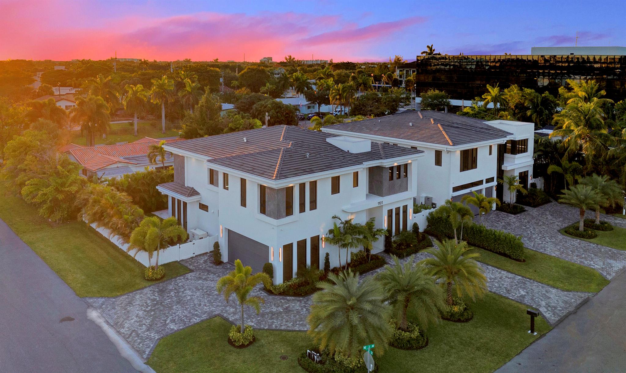 BOCA VILLAS HEIGHTS - Residential