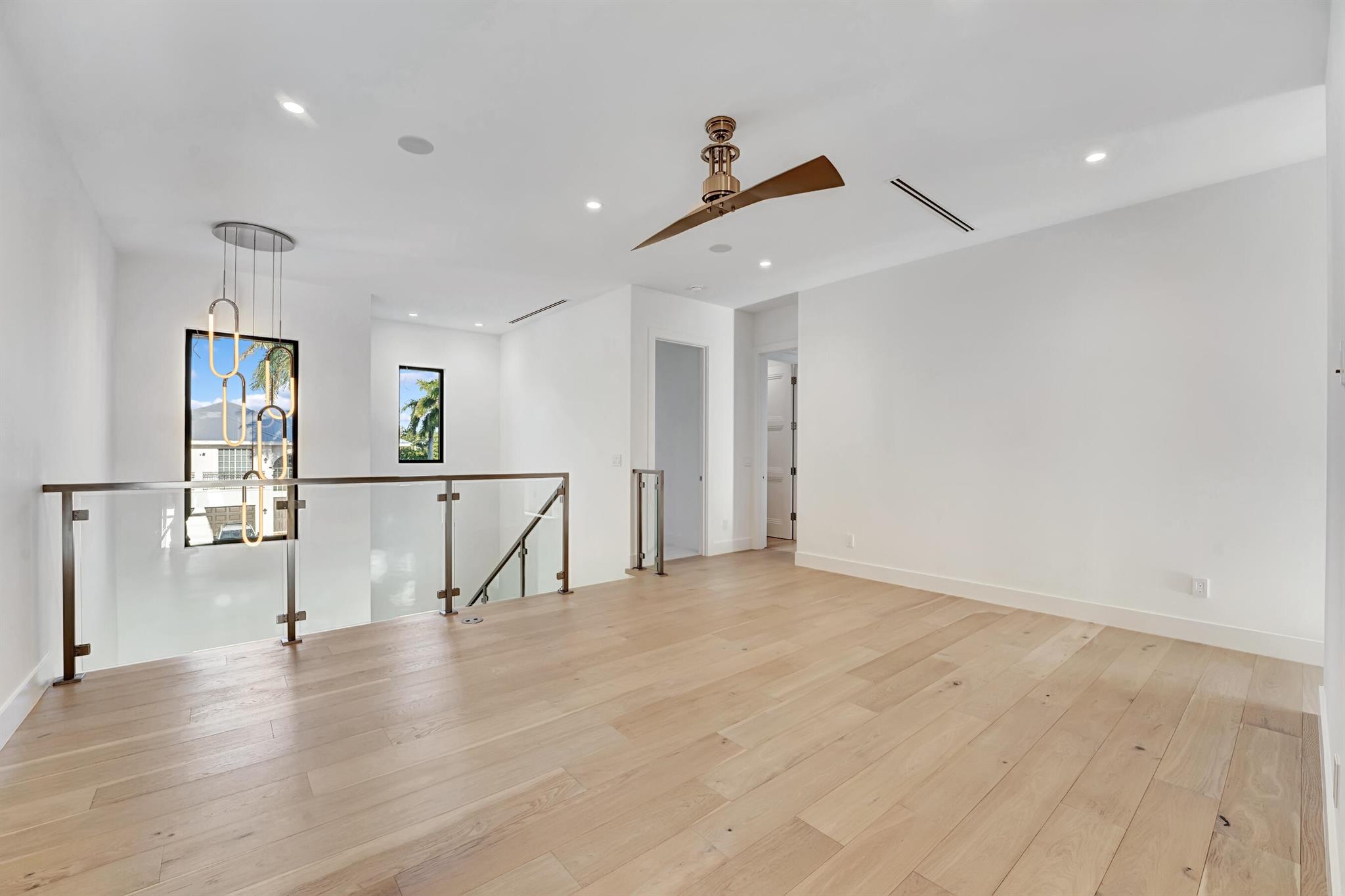 BOCA VILLAS HEIGHTS - Residential