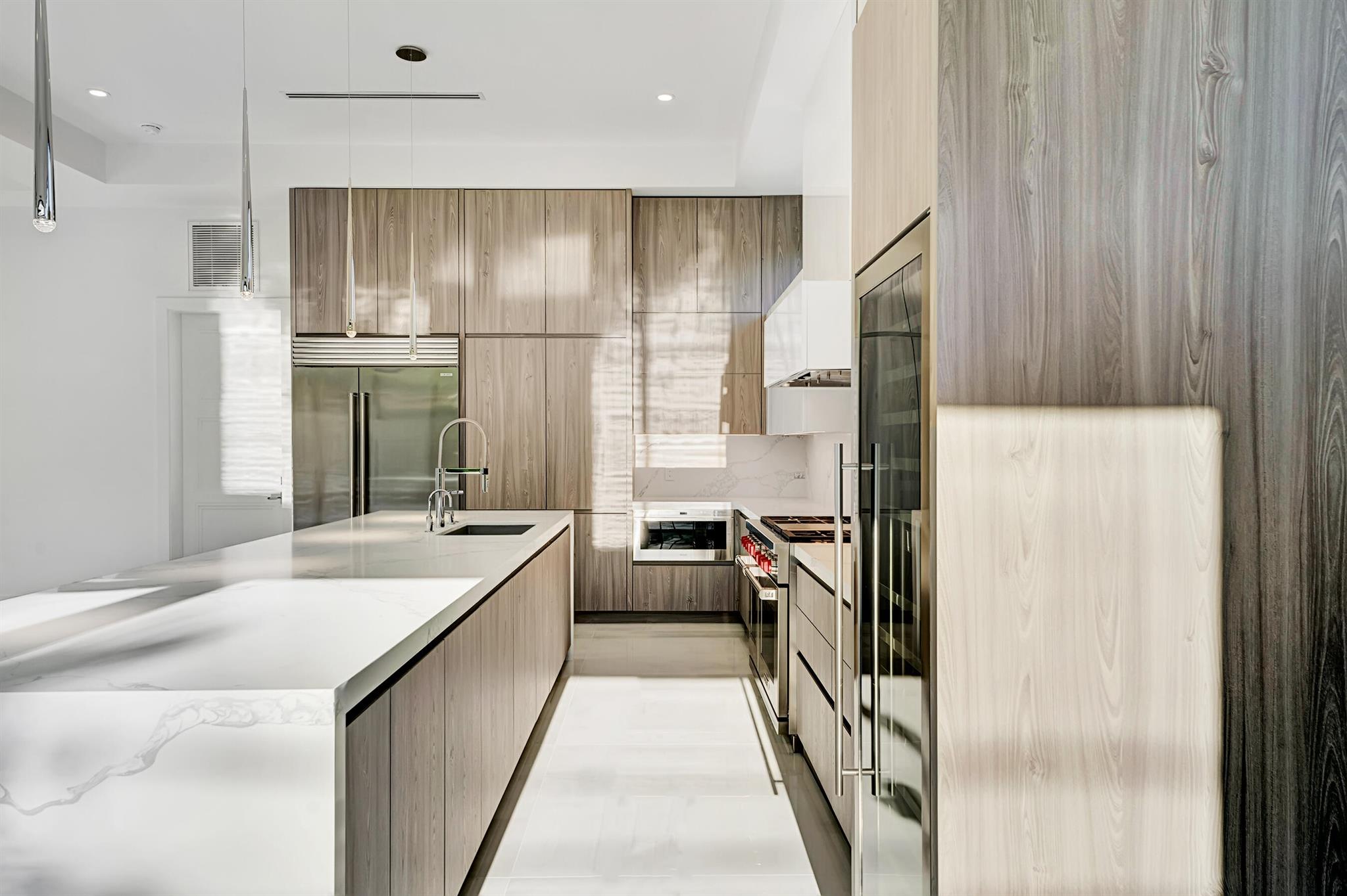 BOCA VILLAS HEIGHTS - Residential