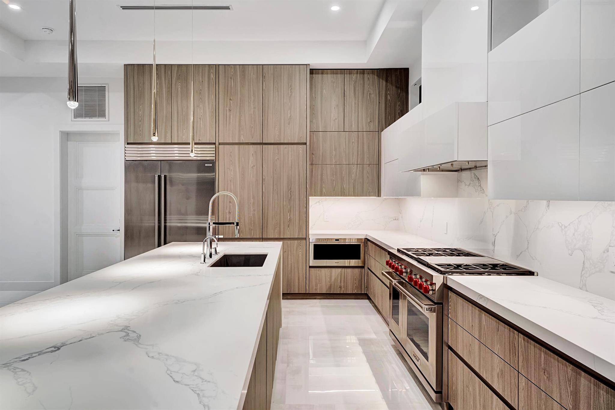 BOCA VILLAS HEIGHTS - Residential