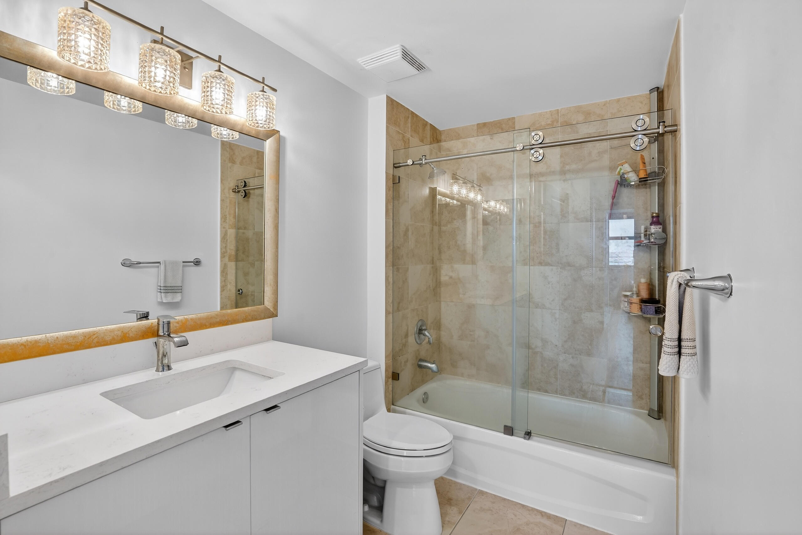 360 CONDO B - Residential