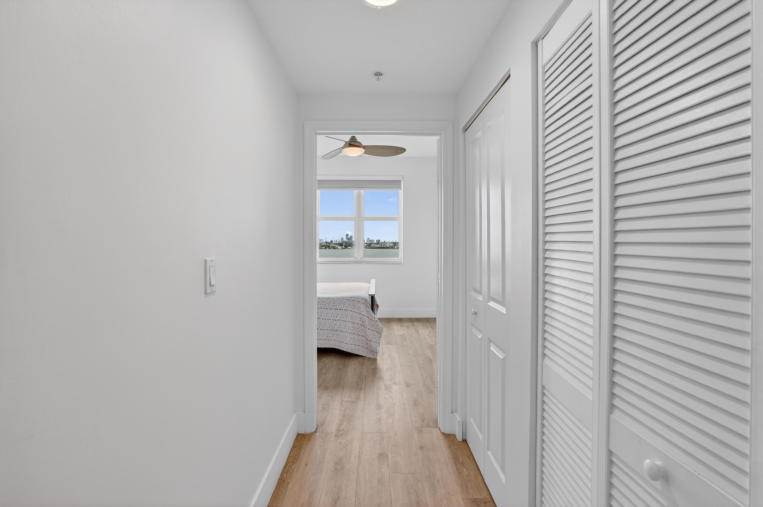 360 CONDO B - Residential