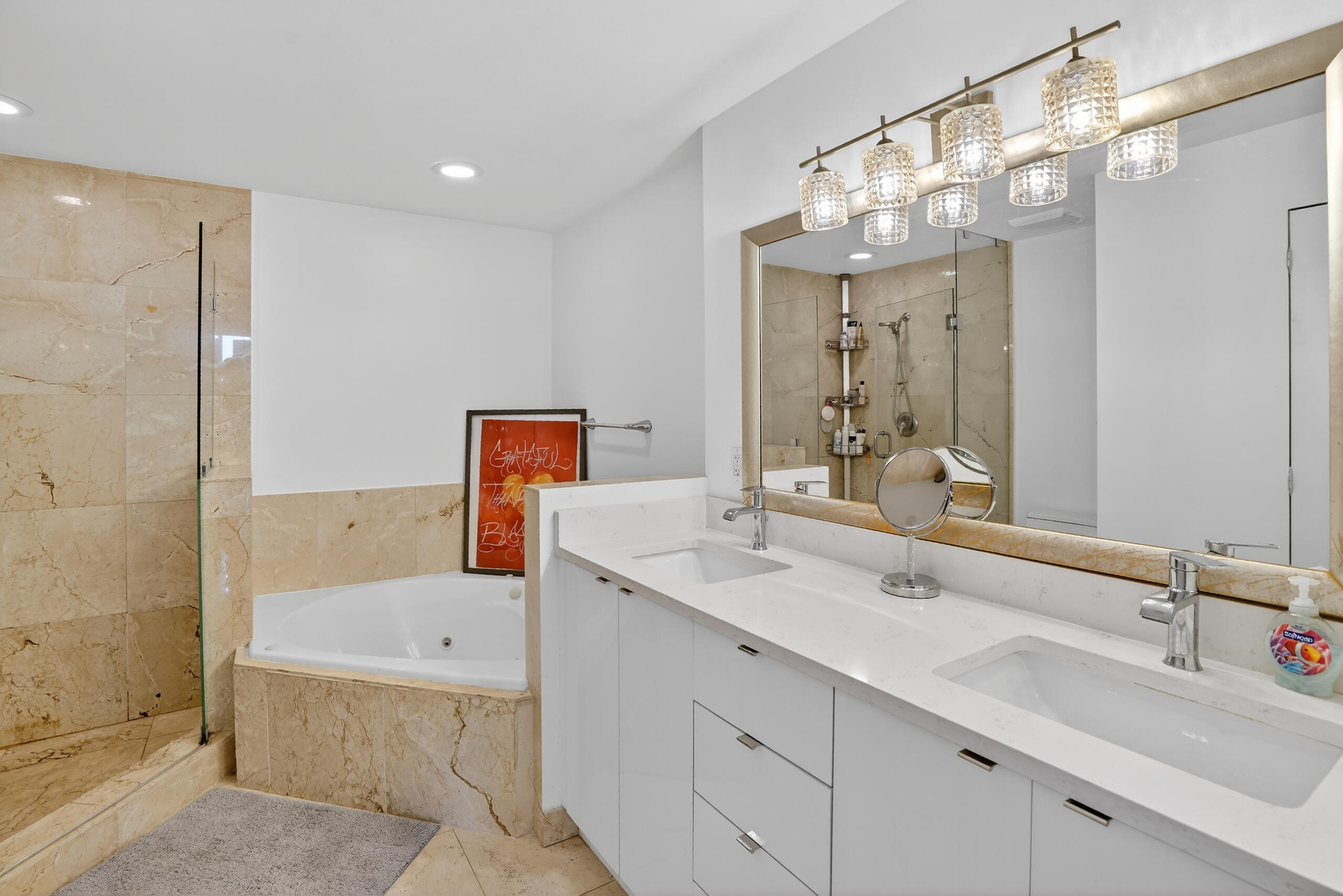 360 CONDO B - Residential