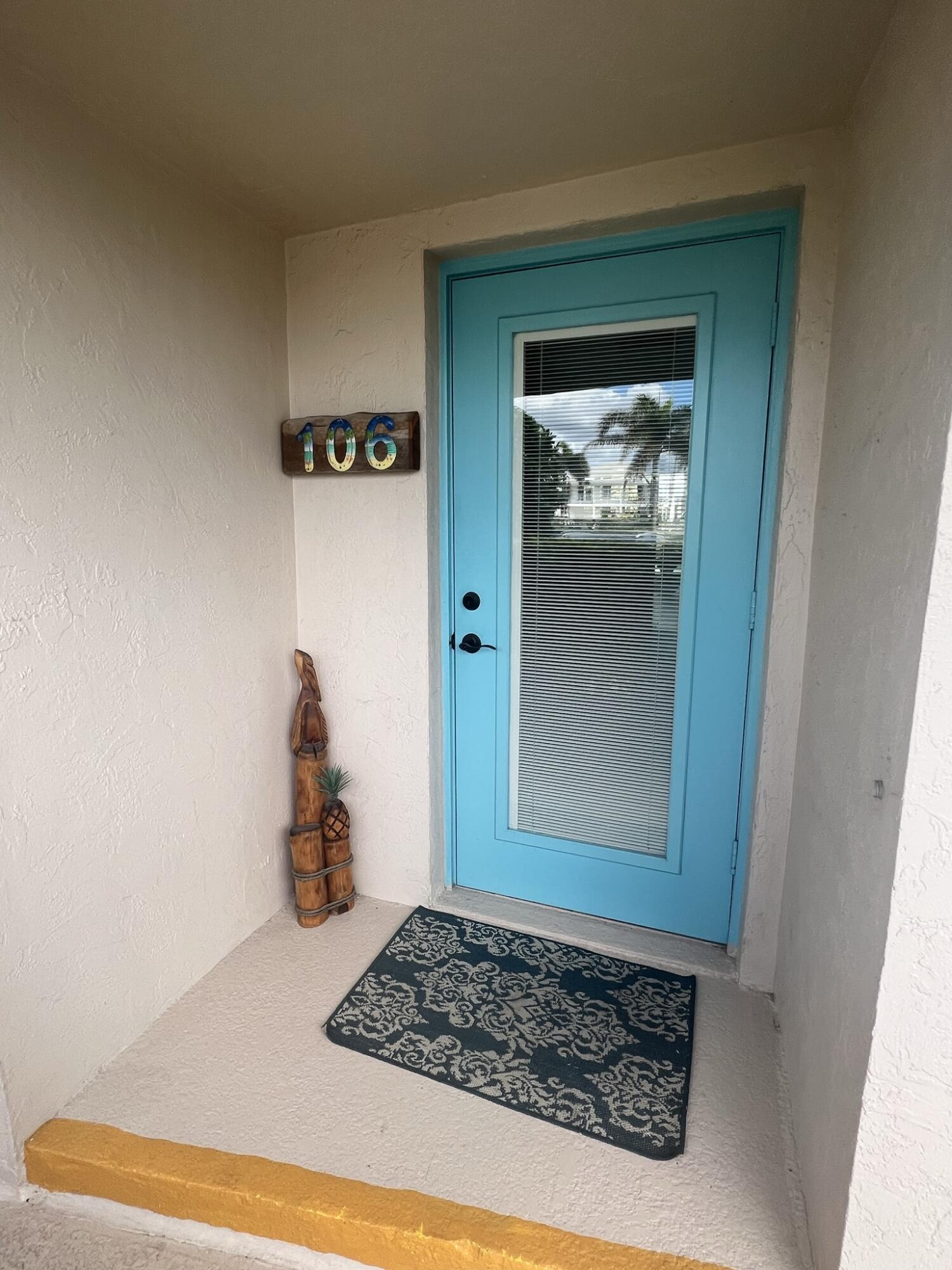 355 S Ocean Drive T-106