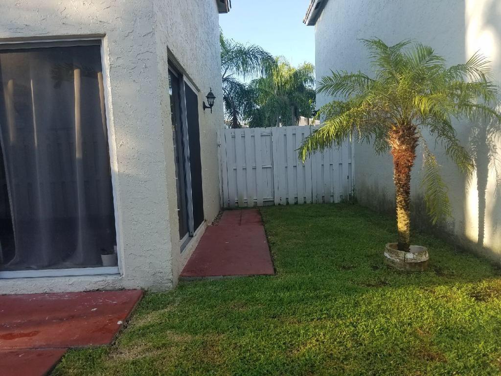 Jacaranda Prcl 608 123-15 - Residential