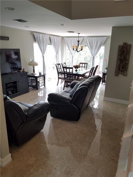 Jacaranda Prcl 608 123-15 - Residential