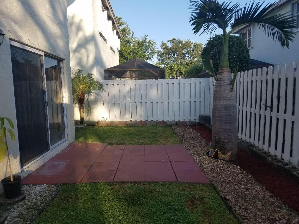 Jacaranda Prcl 608 123-15 - Residential