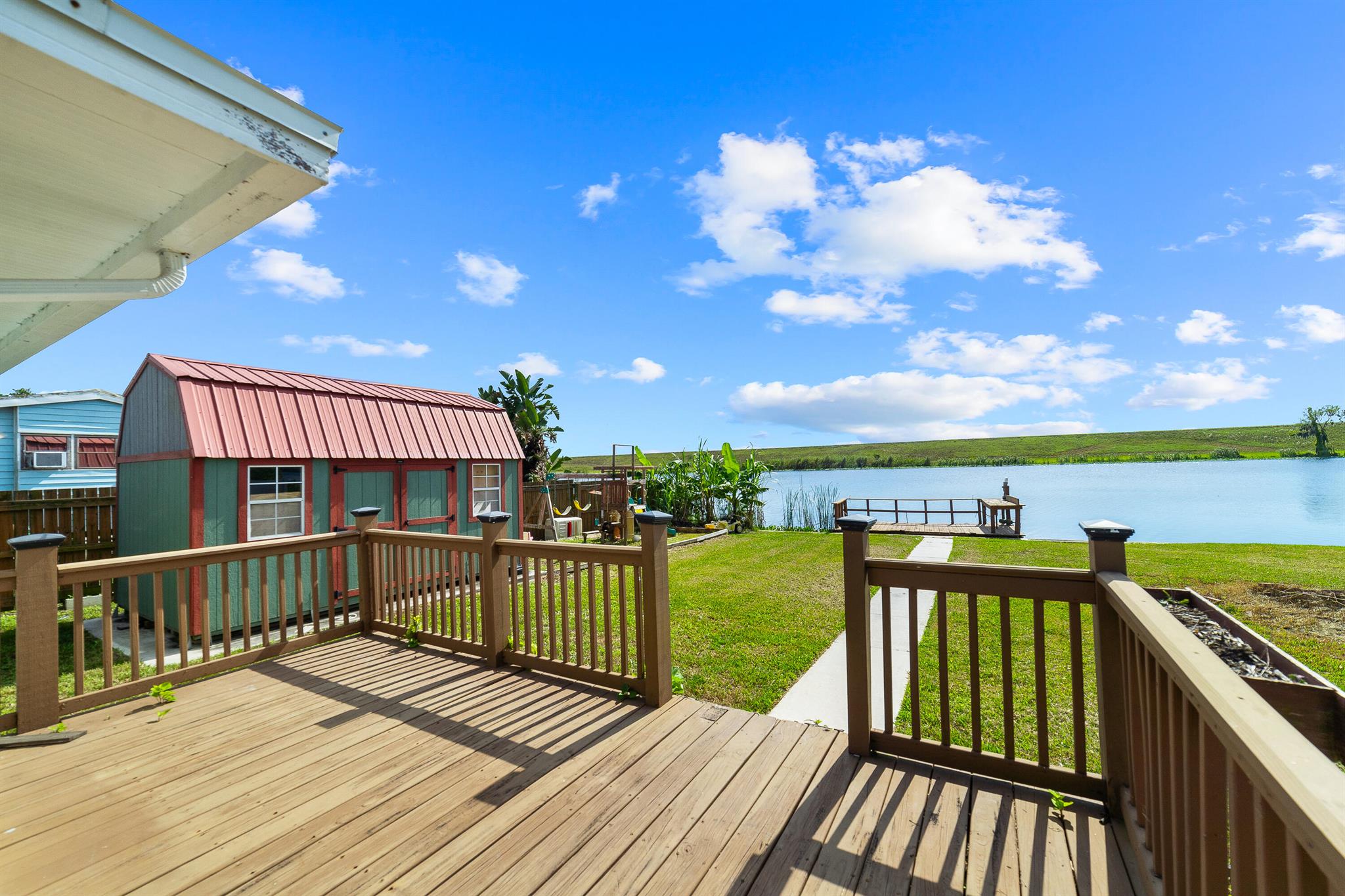 6538 Us Highway 441 SE