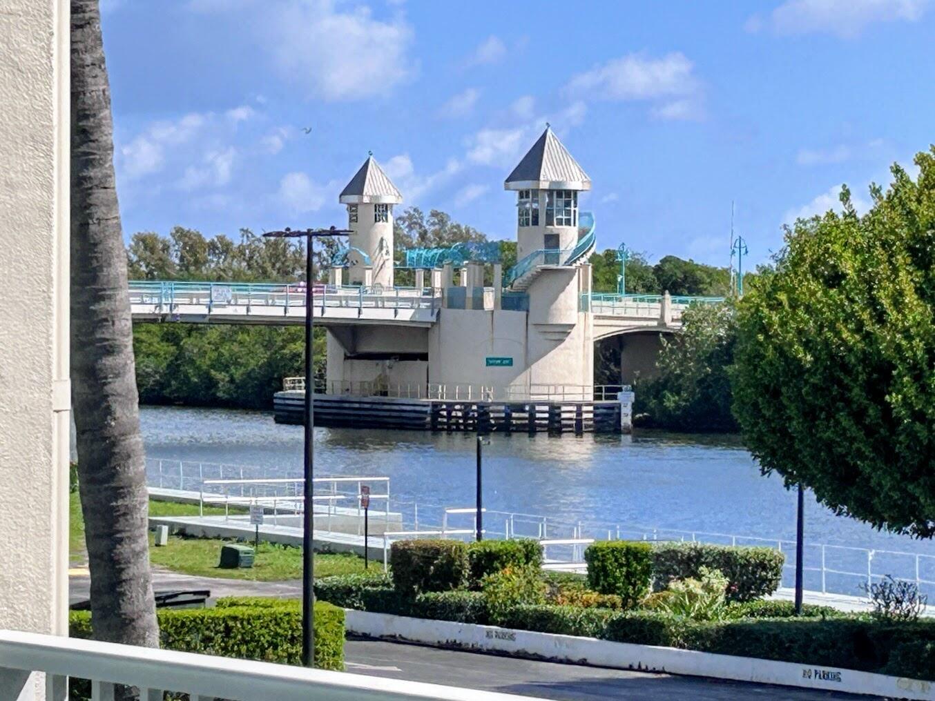 STERLING VILLAGE - Residential