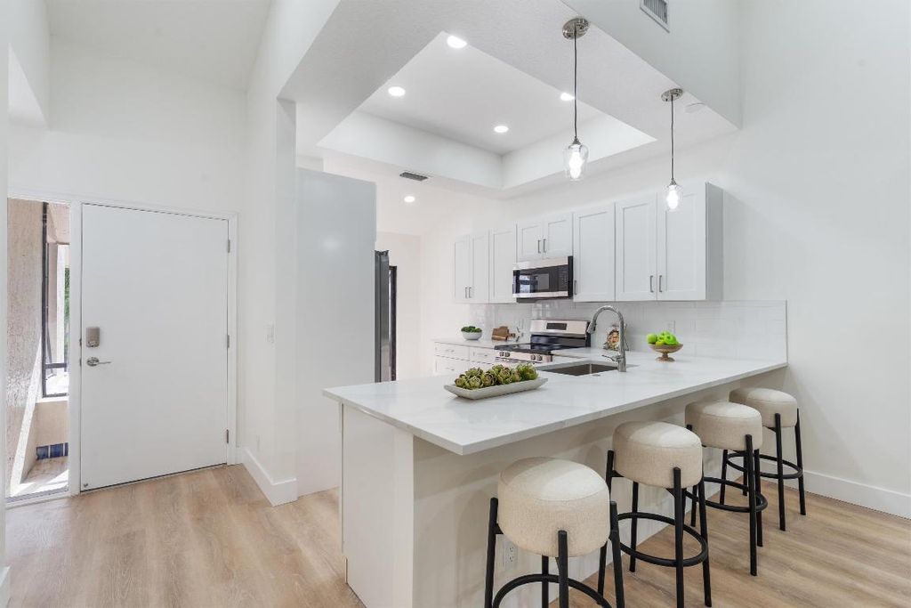 Photo of 10967 Lake Front Place, Boca Raton, FL 33498 (MLS # R11146550)