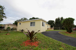 BISCAYNE GARDENS SEC E PART 6 - Residential Lease