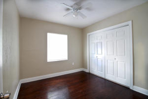 BISCAYNE GARDENS SEC E PART 6 - Residential Lease