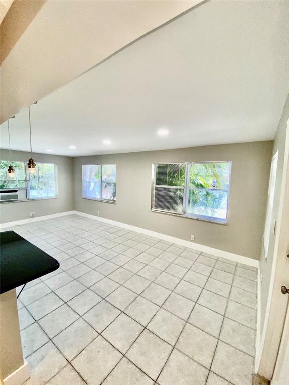 OCEAN BOULEVARD PARK - Residential Lease
