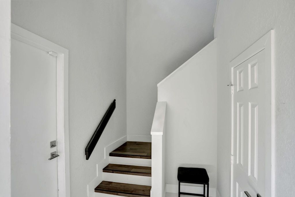 Photo of 6584 Villa Sonrisa Drive #1122, Boca Raton, FL 33433 (MLS # R11114423)