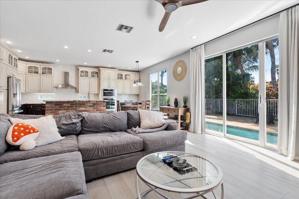 Silver Lakes Ph III 156-2 - Residential