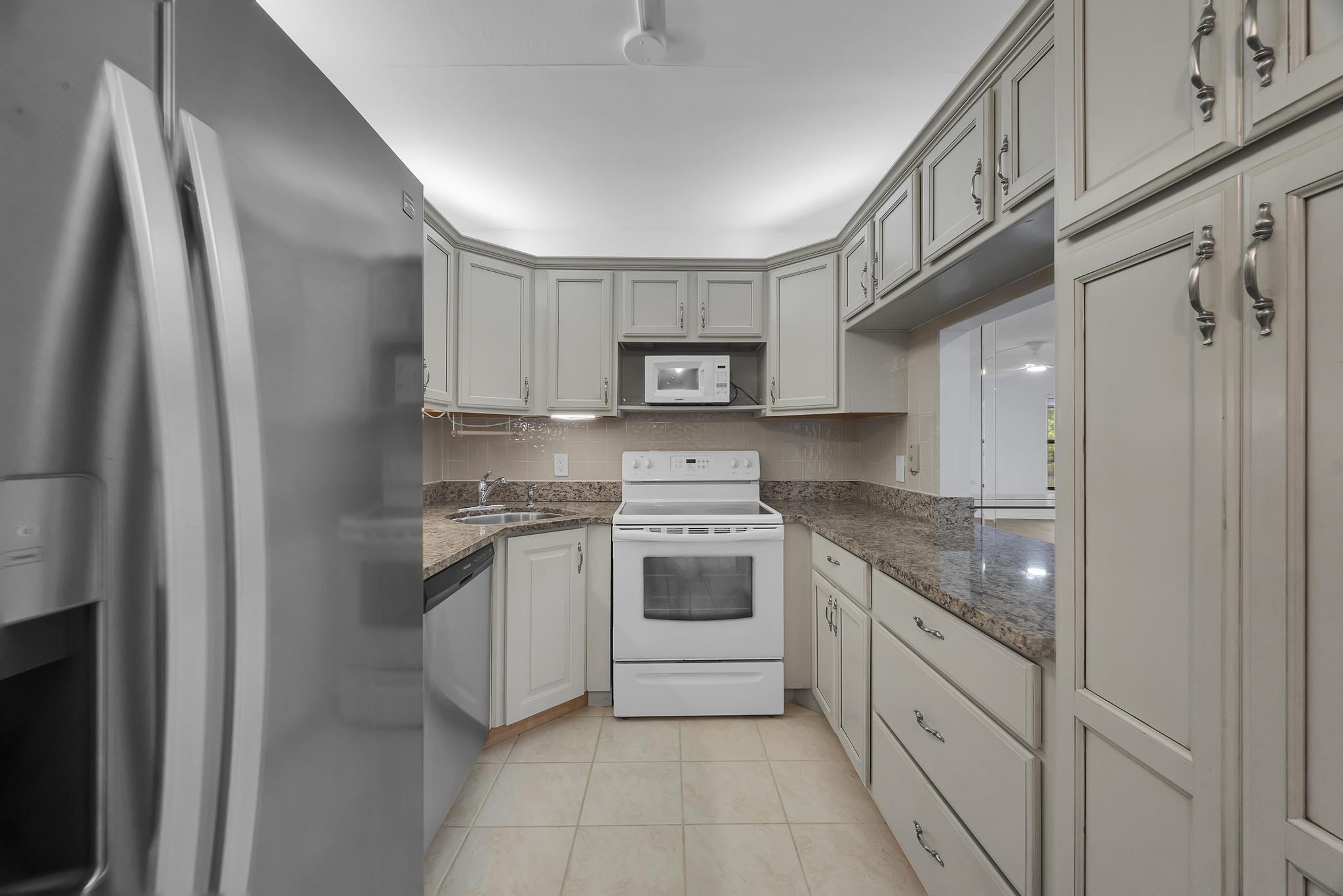 PINE RIDGE AT MARTIN DOWNS CONDO - Residential