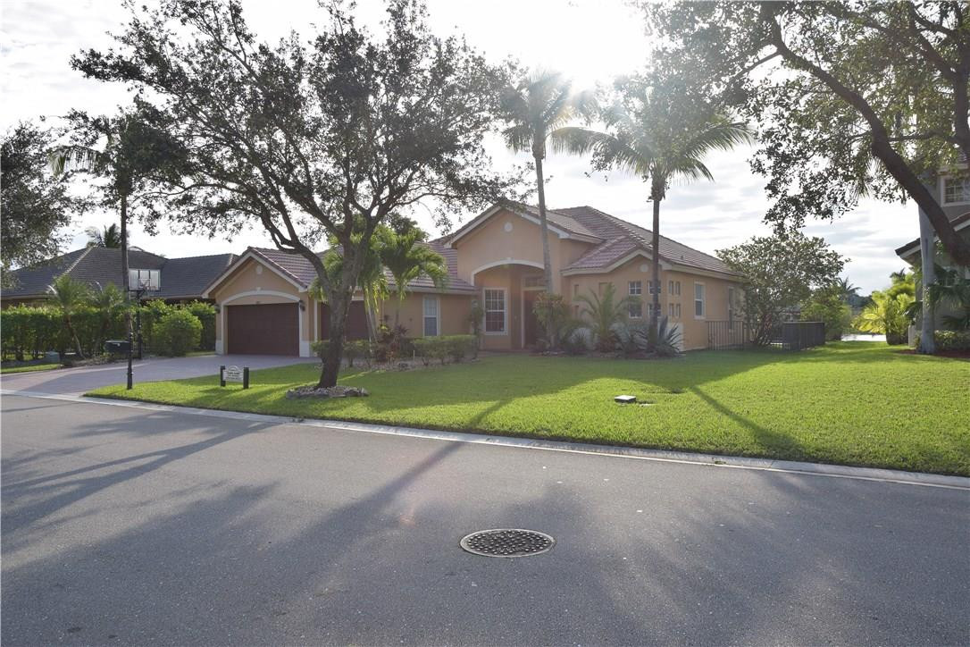 Parkland Isles 164-42 B - Residential
