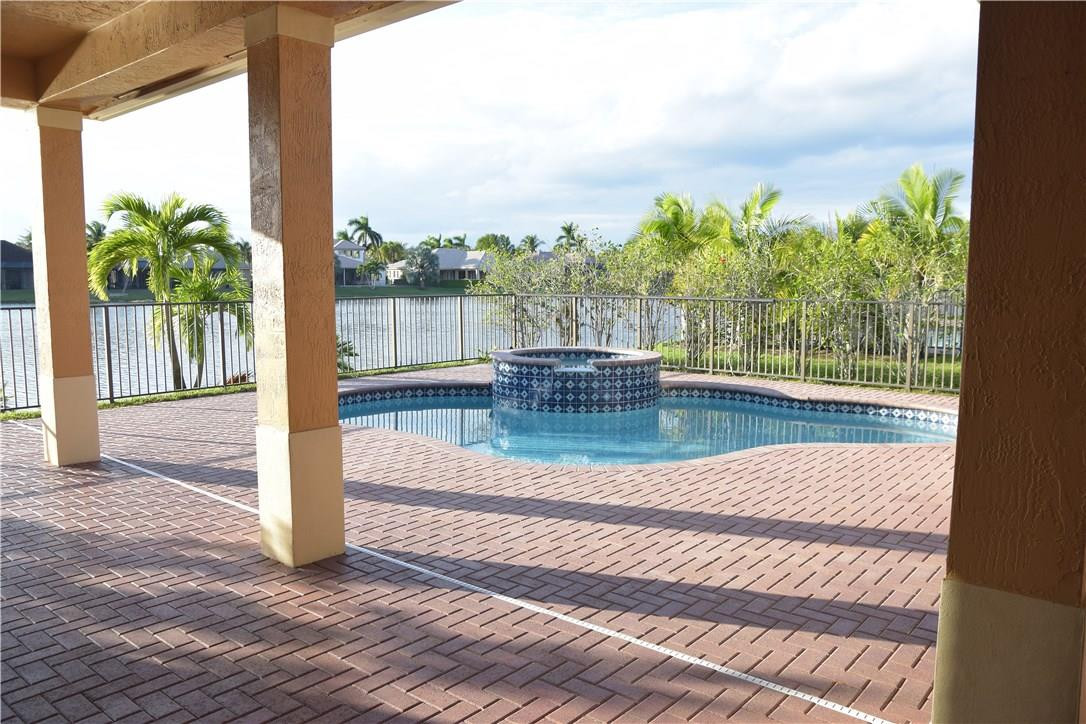 Parkland Isles 164-42 B - Residential