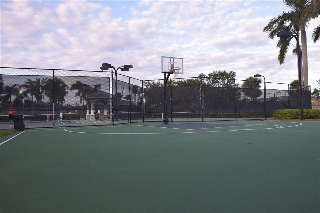 Parkland Isles 164-42 B - Residential
