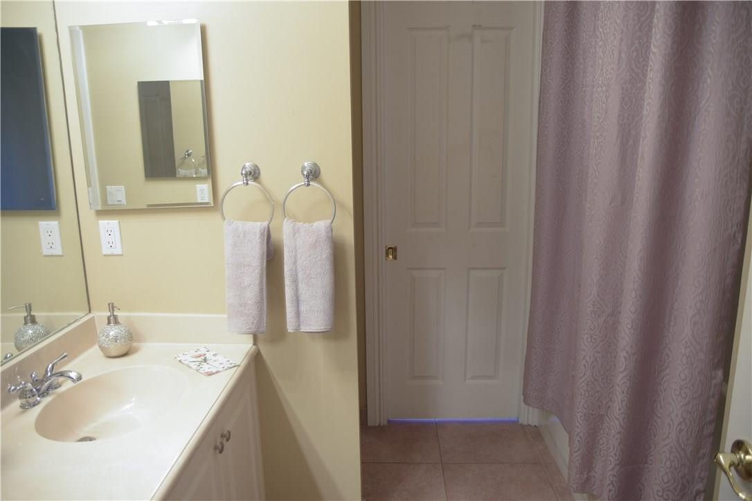 Parkland Isles 164-42 B - Residential