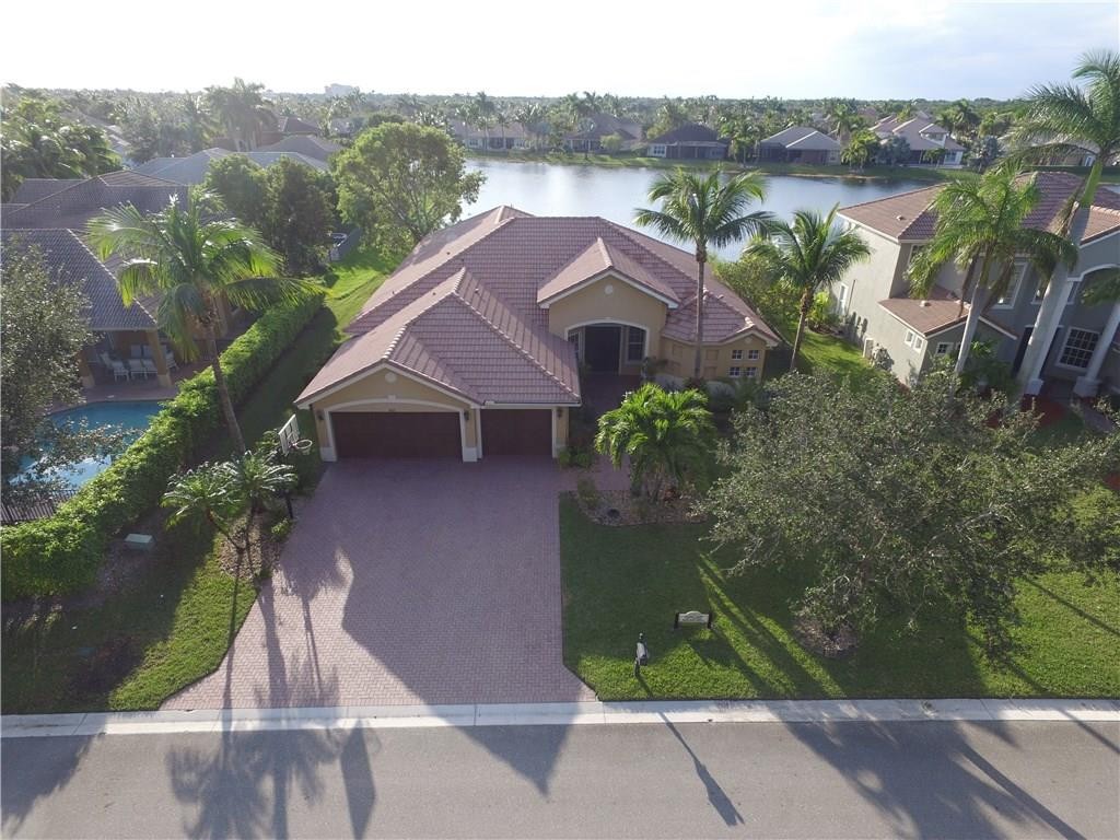 Parkland Isles 164-42 B - Residential