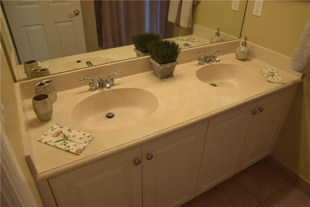 Parkland Isles 164-42 B - Residential