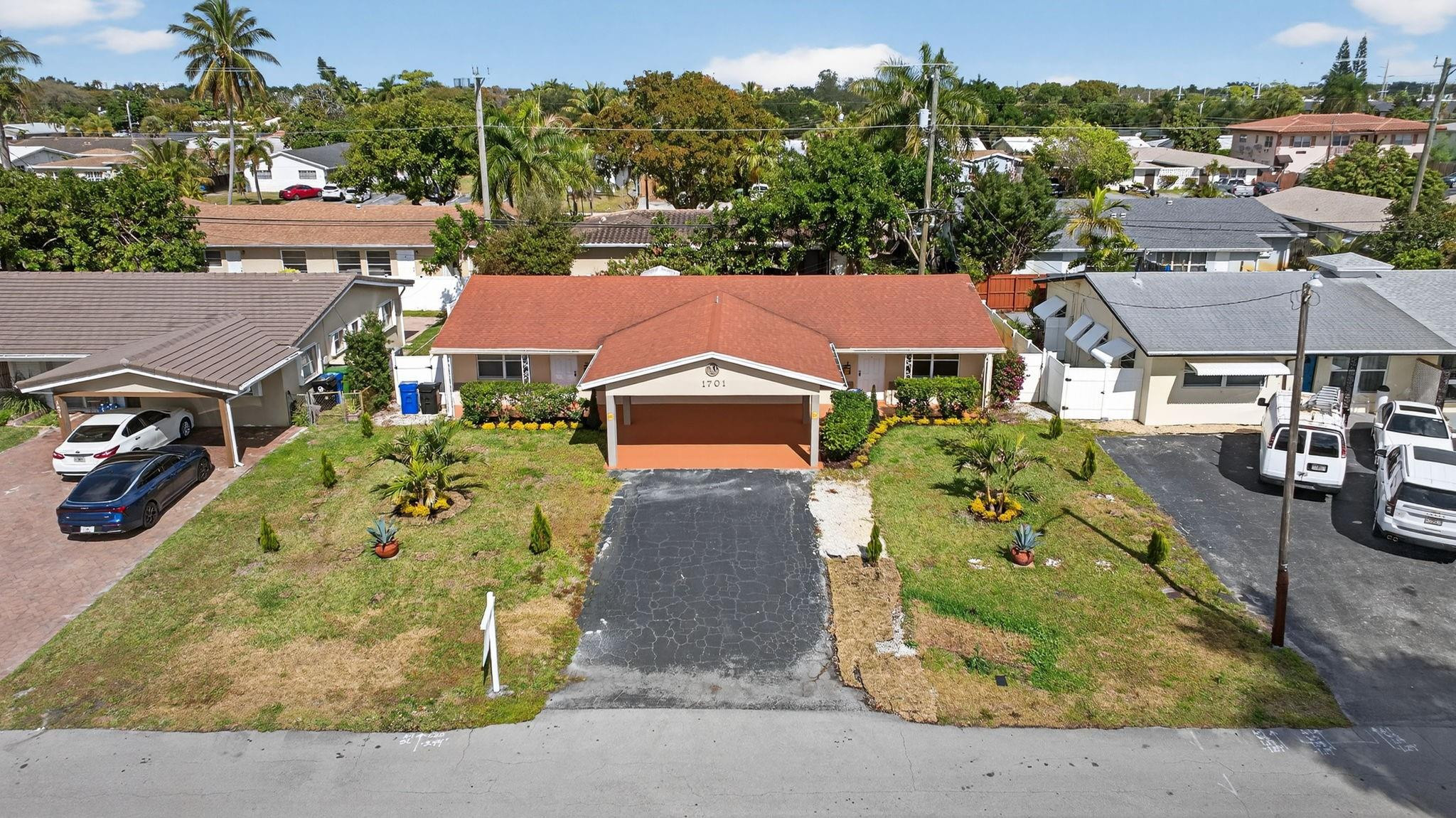 CORAL RIDGE ISLES - Residential Income