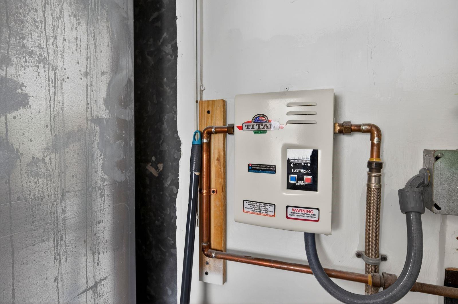 BOULEVARD HEIGHTS SEC SIX - Residential