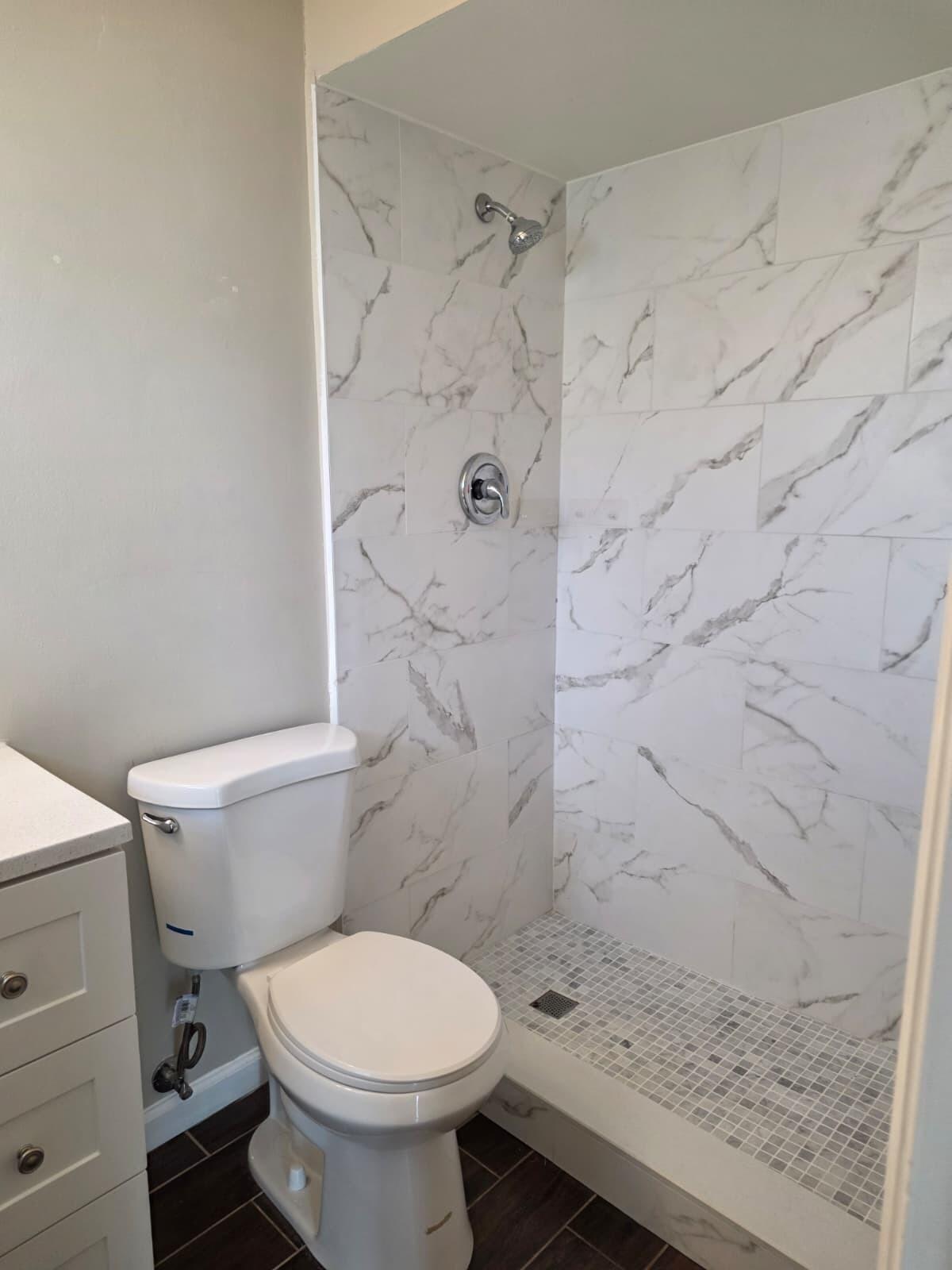 MIL-LAKE ESTATES ADD NO 1 - Residential Lease