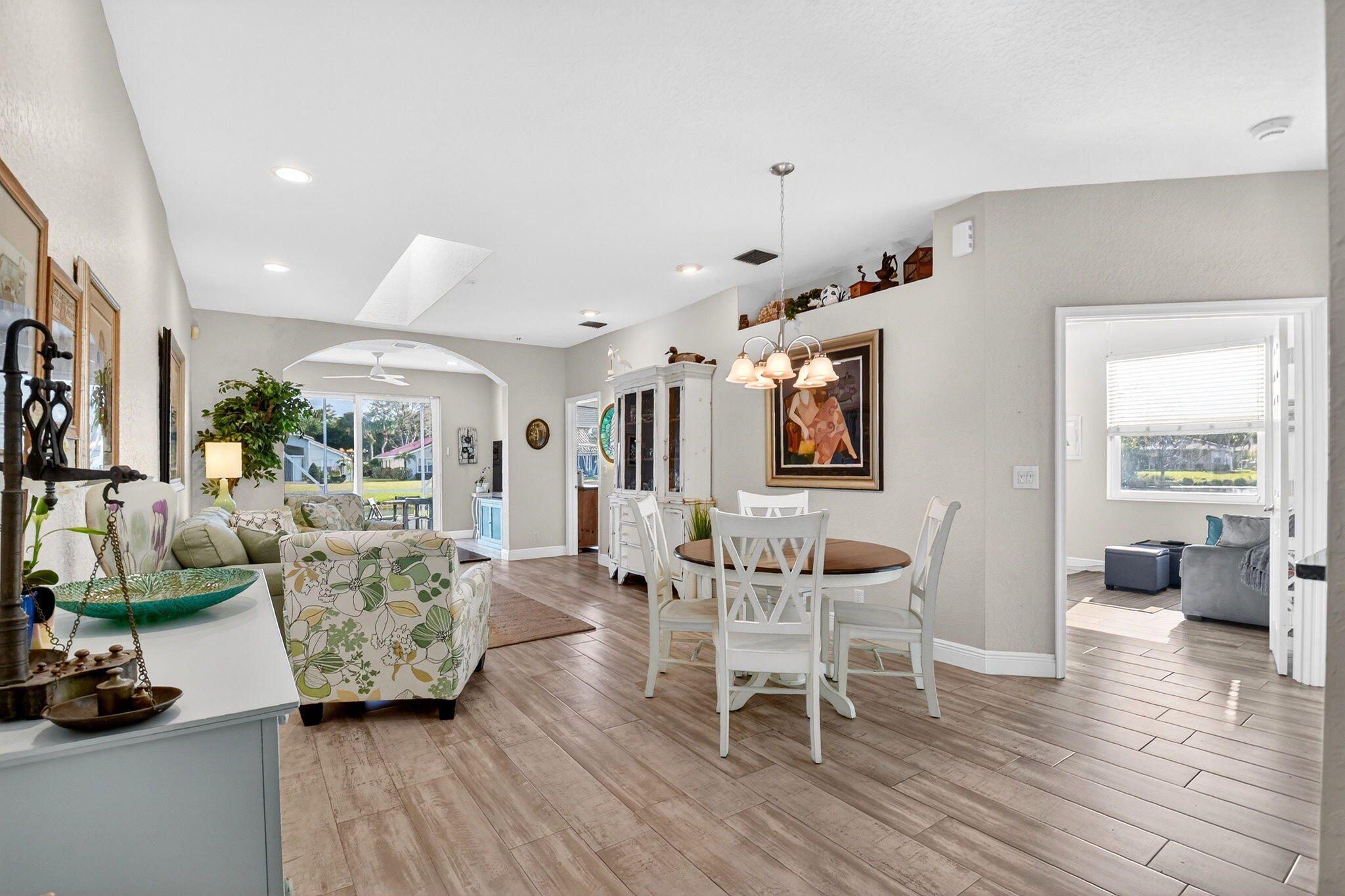 MAJESTIC ISLES 2 - Residential