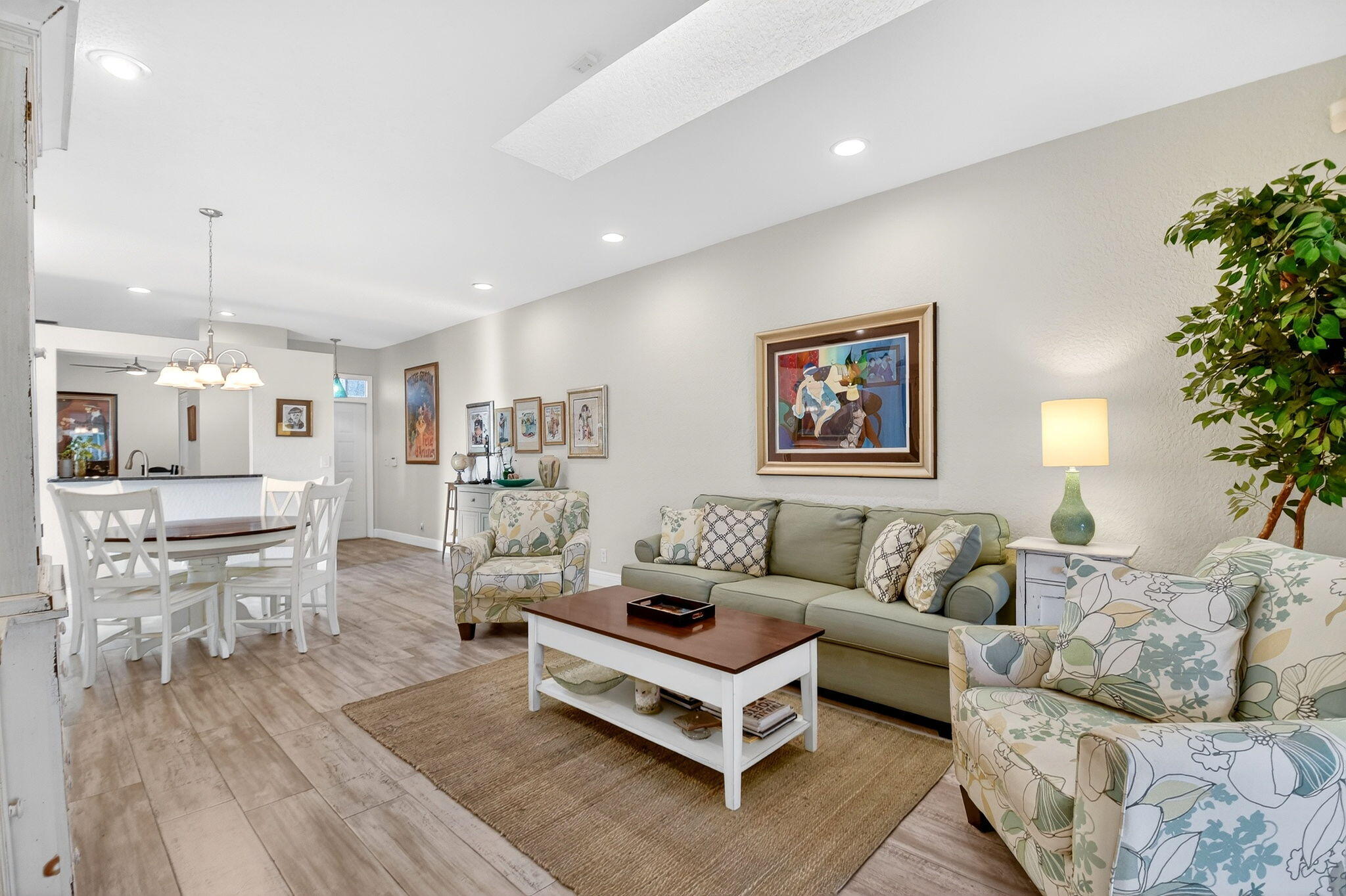 MAJESTIC ISLES 2 - Residential