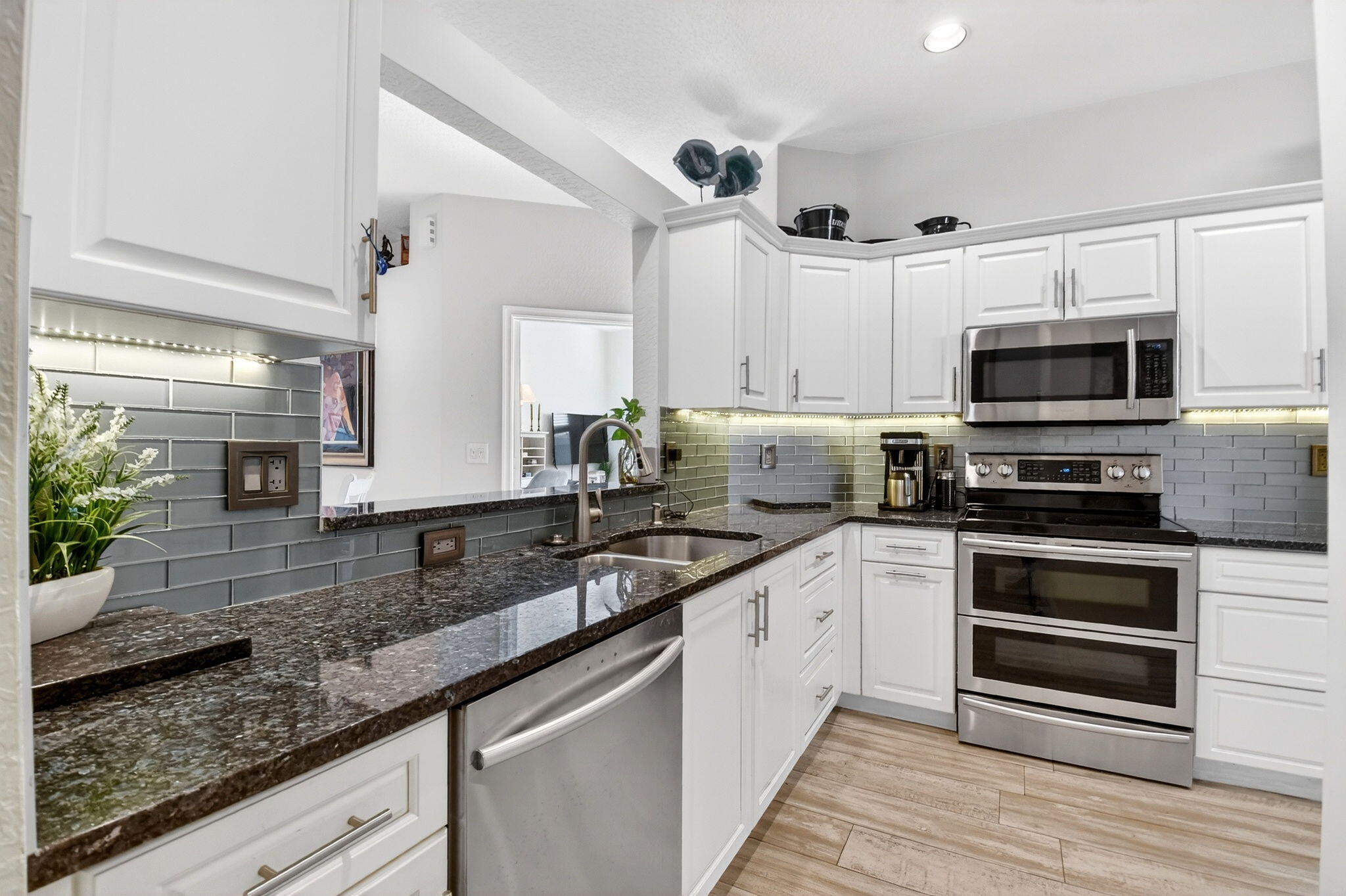 MAJESTIC ISLES 2 - Residential