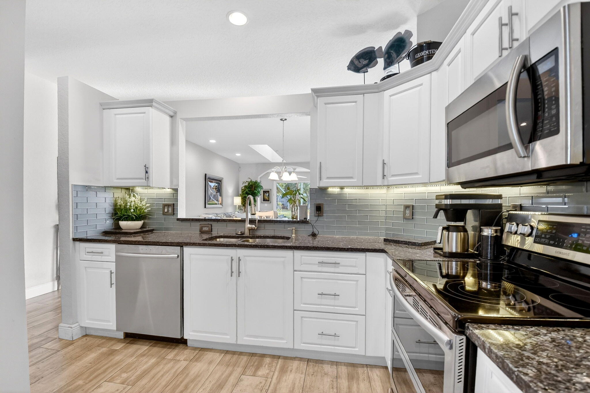 MAJESTIC ISLES 2 - Residential