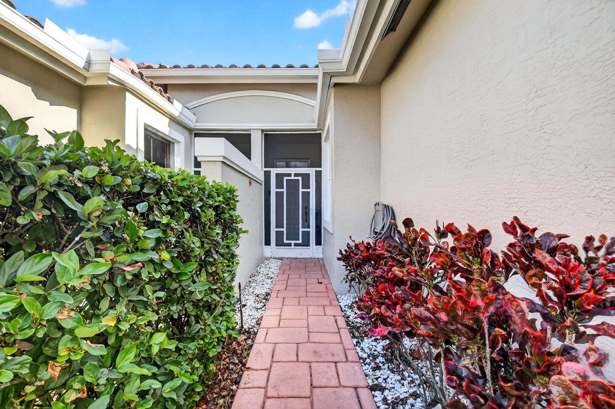 5846 Island Reach Lane