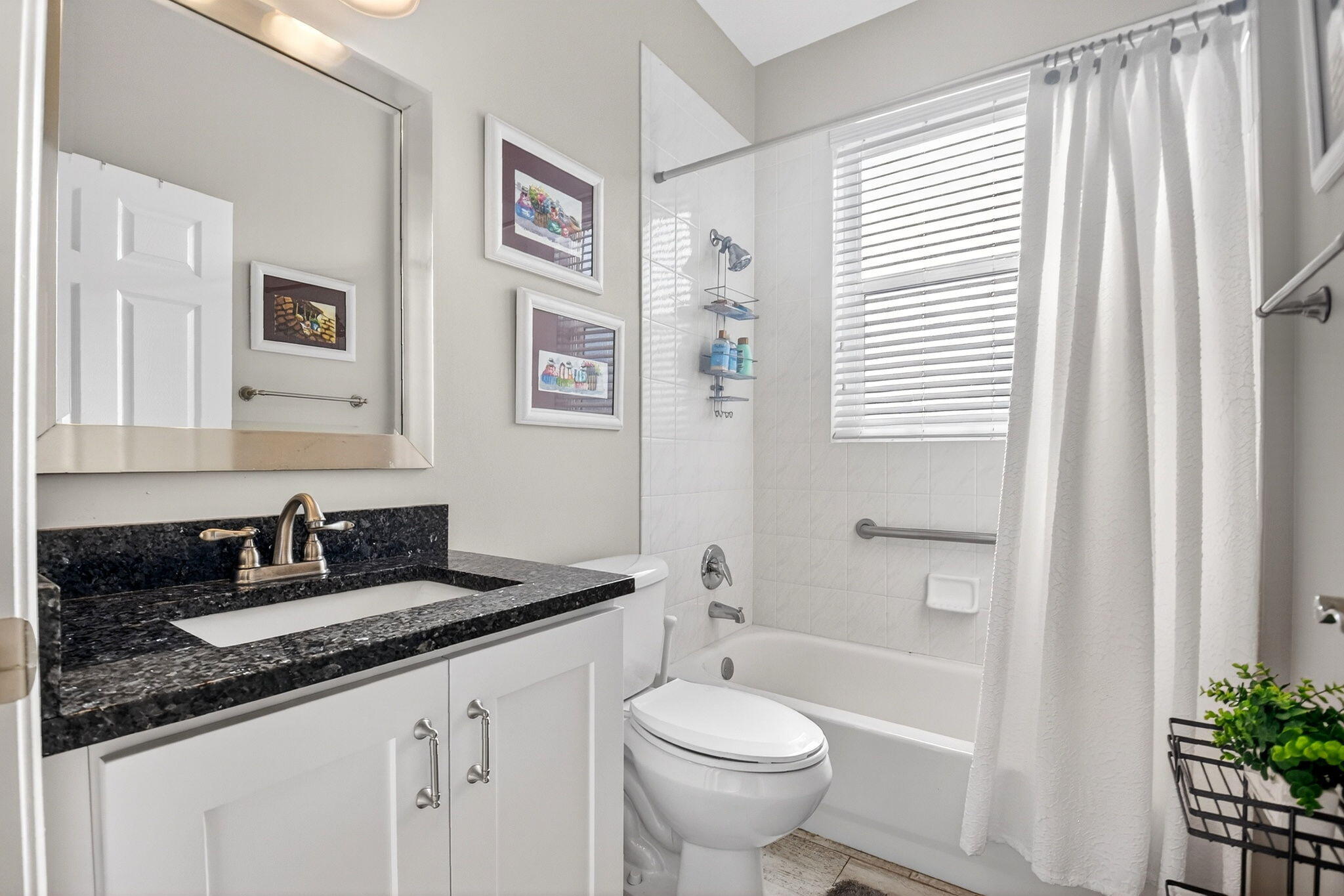 MAJESTIC ISLES 2 - Residential