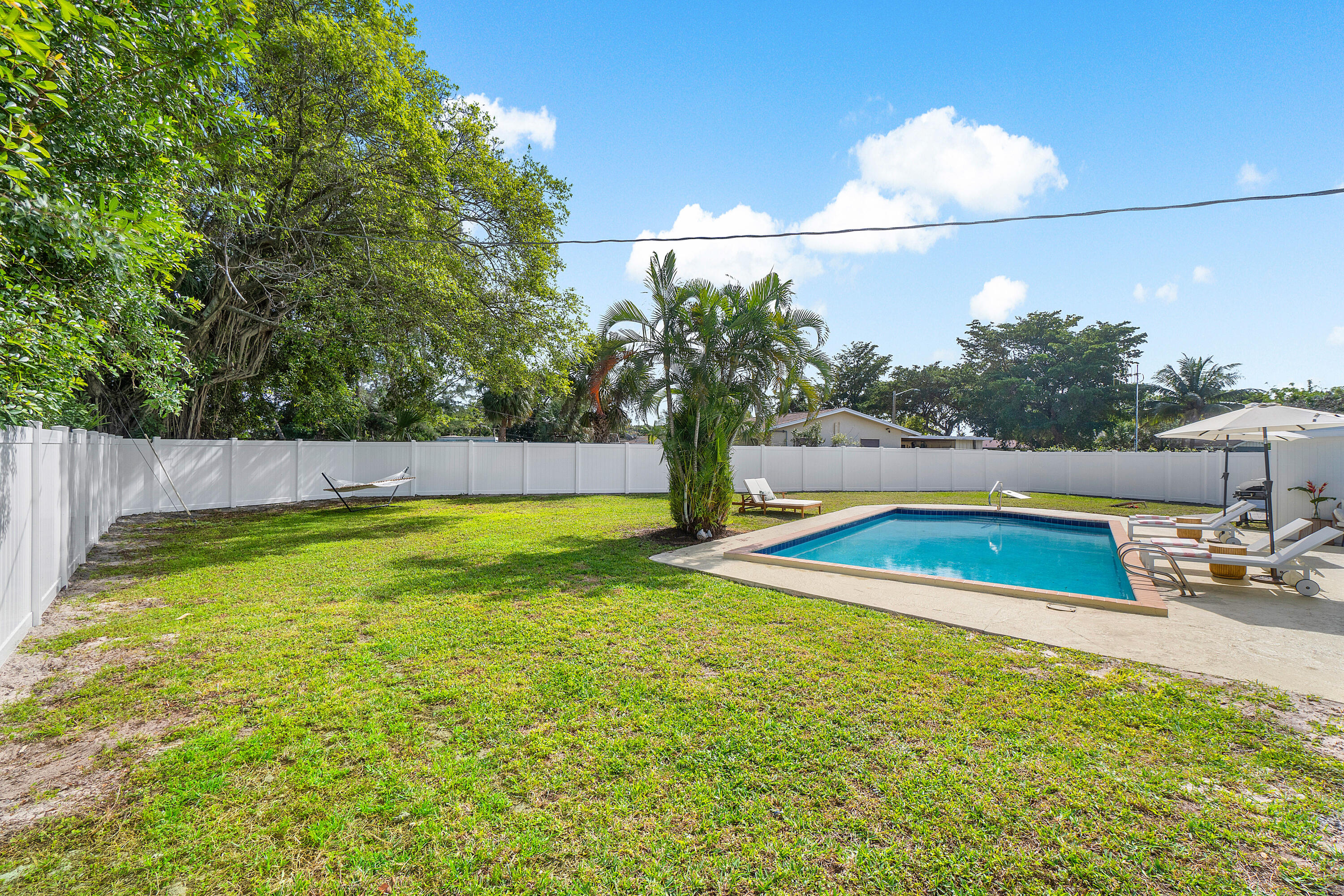 WESTFIELD AT WPB - Residential